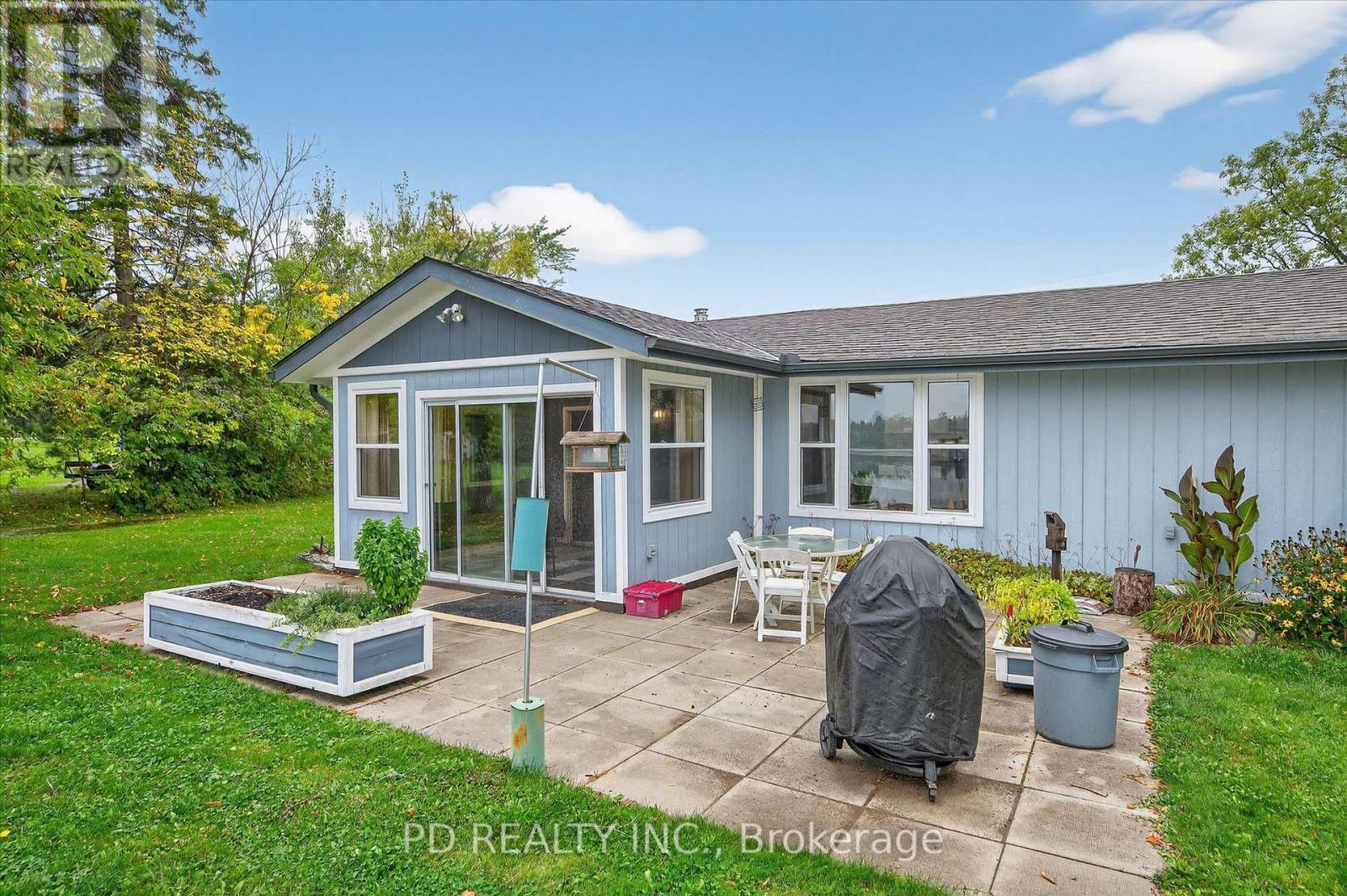 11 Charlotte Crescent, Kawartha Lakes (Emily), Ontario  K0L 2W0 - Photo 22 - X12423396