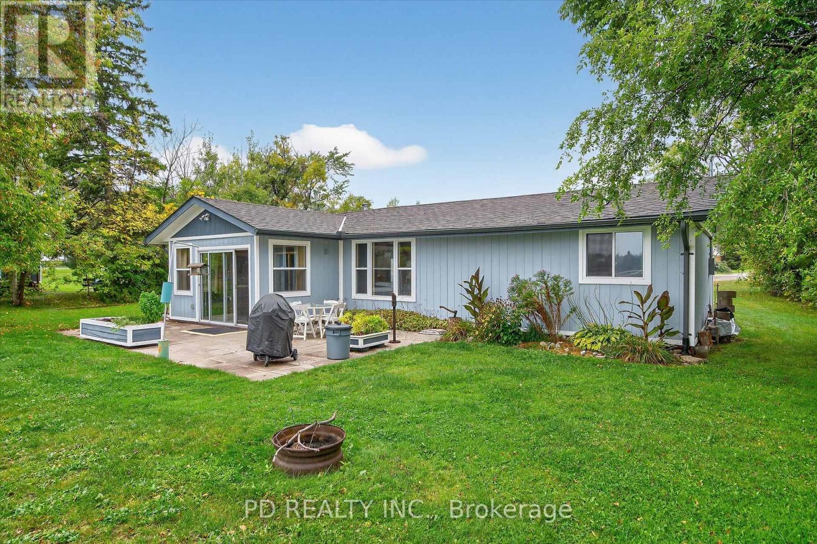 11 Charlotte Crescent, Kawartha Lakes (Emily), Ontario  K0L 2W0 - Photo 23 - X12423396