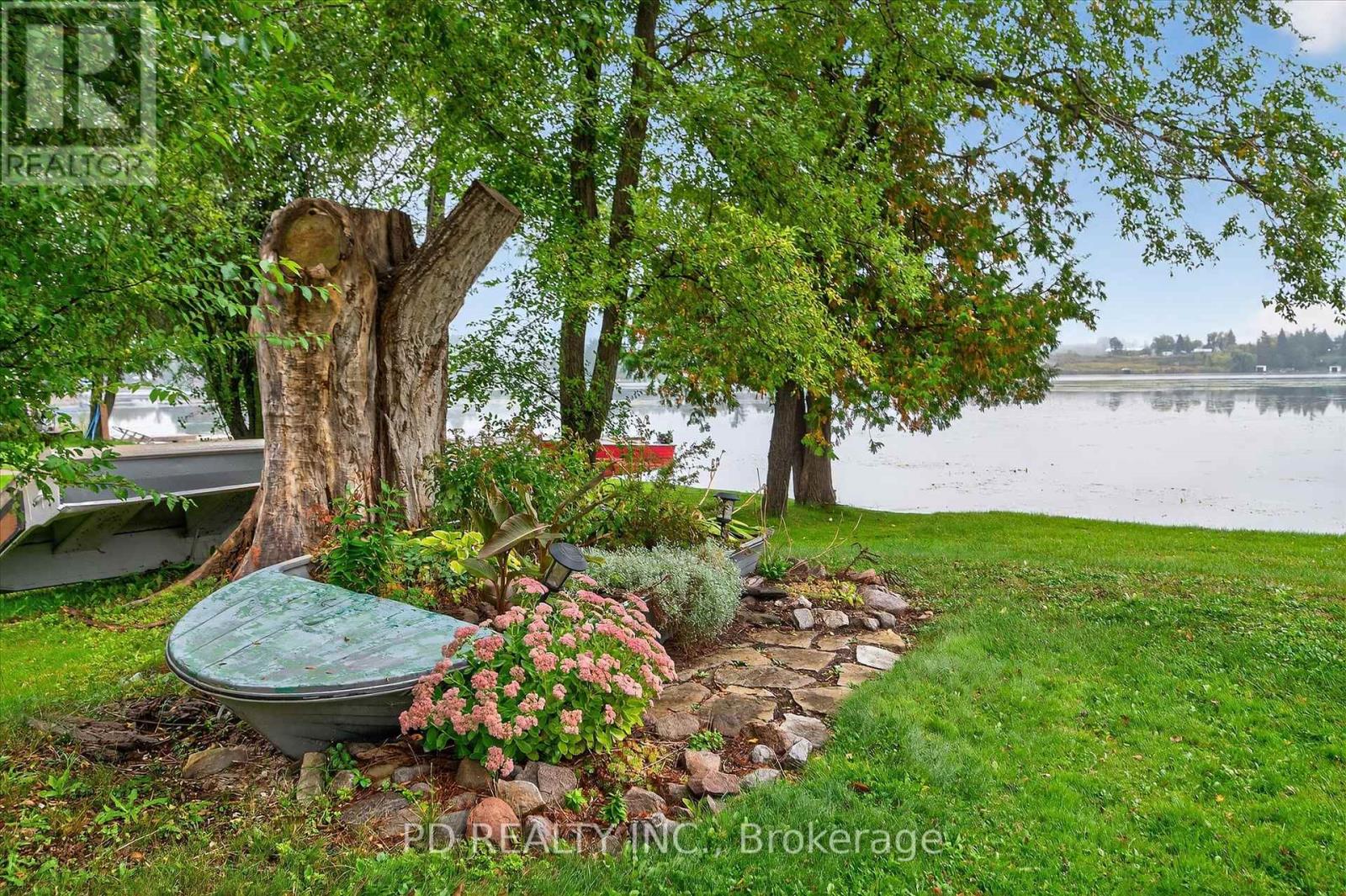 11 Charlotte Crescent, Kawartha Lakes (Emily), Ontario  K0L 2W0 - Photo 35 - X12423396