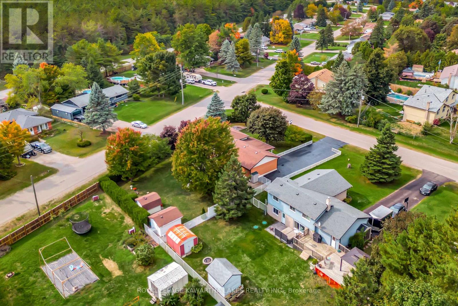 3 Pinewood Crescent, Kawartha Lakes (Pontypool), Ontario  L0A 1K0 - Photo 4 - X12424078