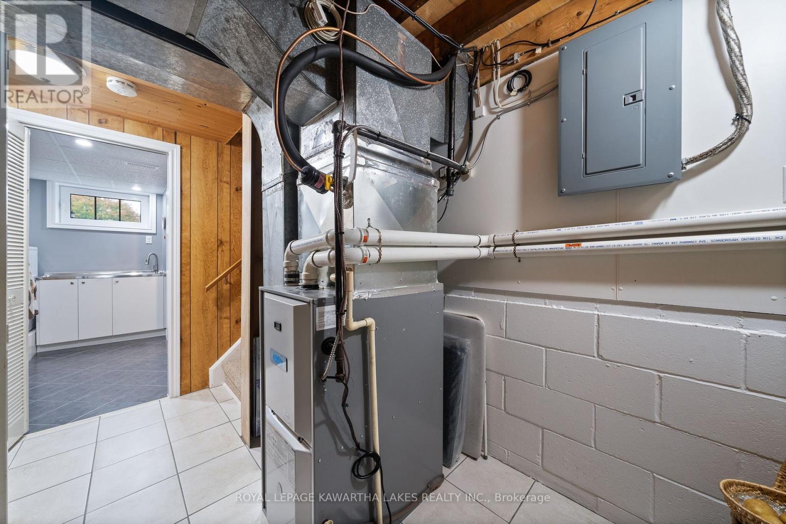 3 Pinewood Crescent, Kawartha Lakes (Pontypool), Ontario  L0A 1K0 - Photo 40 - X12424078