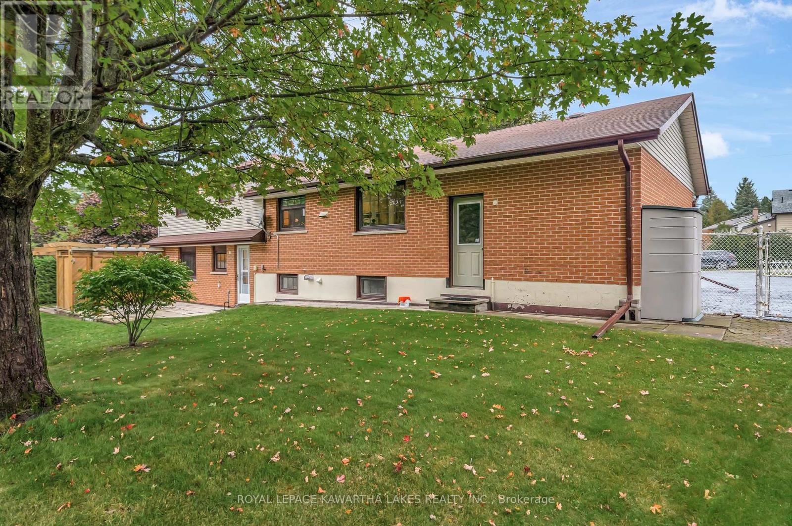 3 Pinewood Crescent, Kawartha Lakes (Pontypool), Ontario  L0A 1K0 - Photo 48 - X12424078