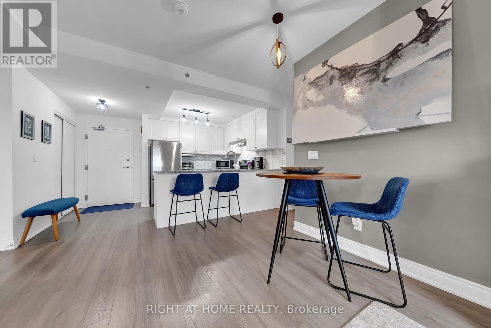 412 - 21 Brookhouse Drive, Clarington (Newcastle), Ontario  L1B 0V4 - Photo 15 - E12424517