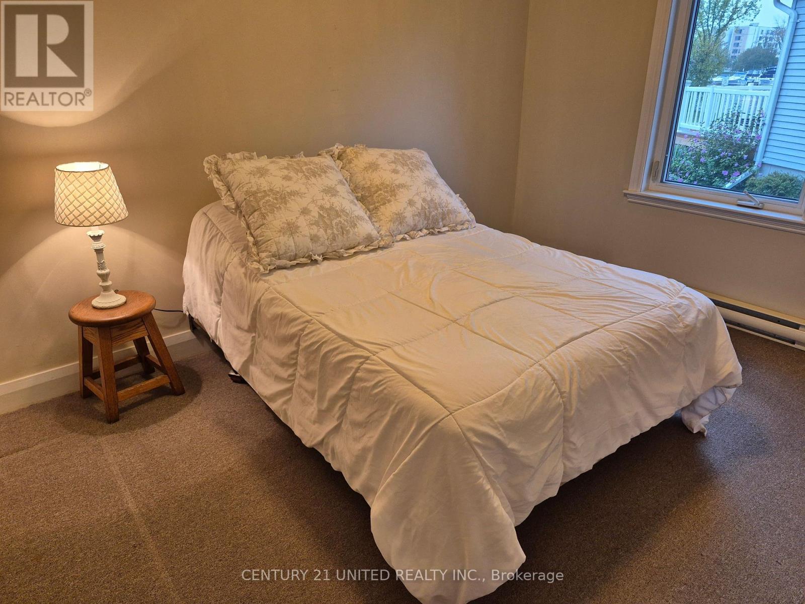 57 Edgewater Boulevard, Peterborough (Ashburnham Ward 4), Ontario  K9H 1A4 - Photo 19 - X12424575