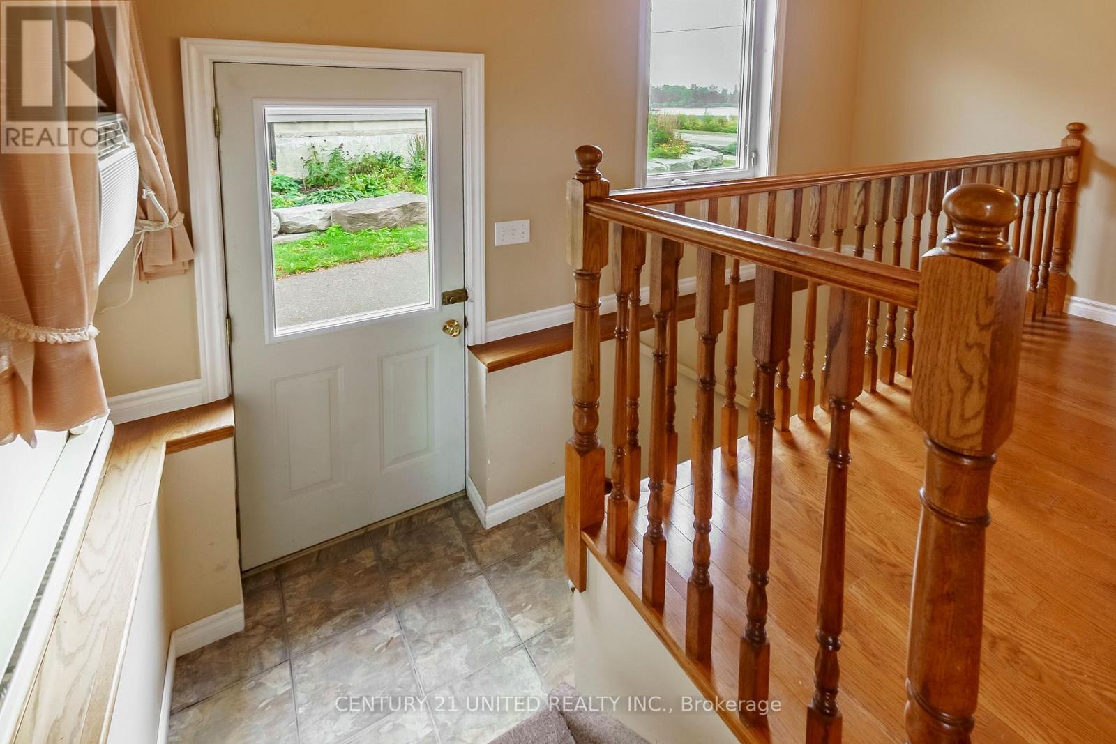 57 Edgewater Boulevard, Peterborough (Ashburnham Ward 4), Ontario  K9H 1A4 - Photo 24 - X12424575