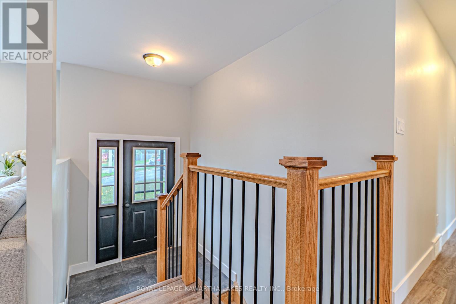 10 Don Court, Kawartha Lakes (Lindsay), Ontario  K9V 5T1 - Photo 10 - X12424844