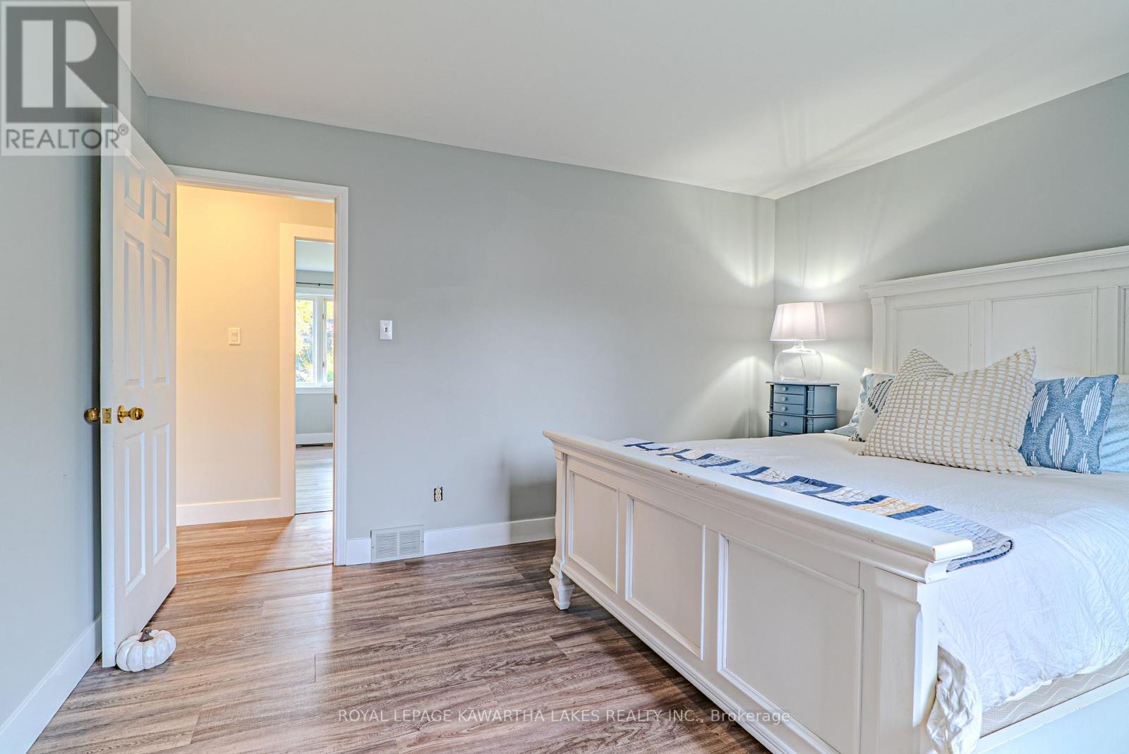 10 Don Court, Kawartha Lakes (Lindsay), Ontario  K9V 5T1 - Photo 22 - X12424844