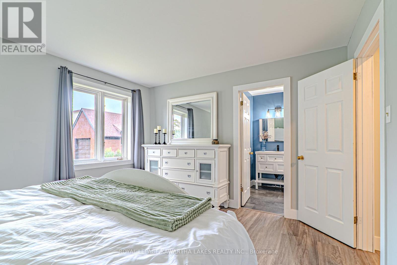 10 Don Court, Kawartha Lakes (Lindsay), Ontario  K9V 5T1 - Photo 26 - X12424844