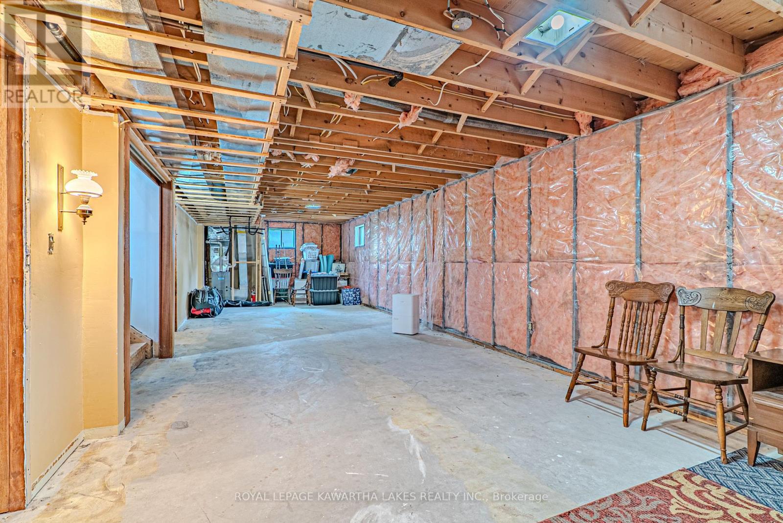 10 Don Court, Kawartha Lakes (Lindsay), Ontario  K9V 5T1 - Photo 32 - X12424844