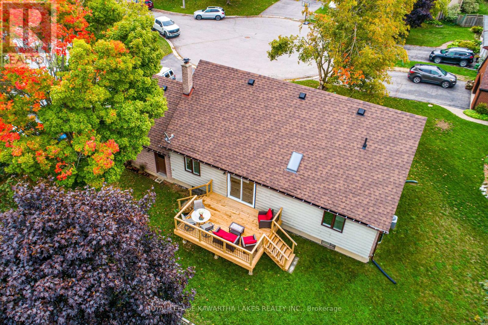 10 Don Court, Kawartha Lakes (Lindsay), Ontario  K9V 5T1 - Photo 36 - X12424844