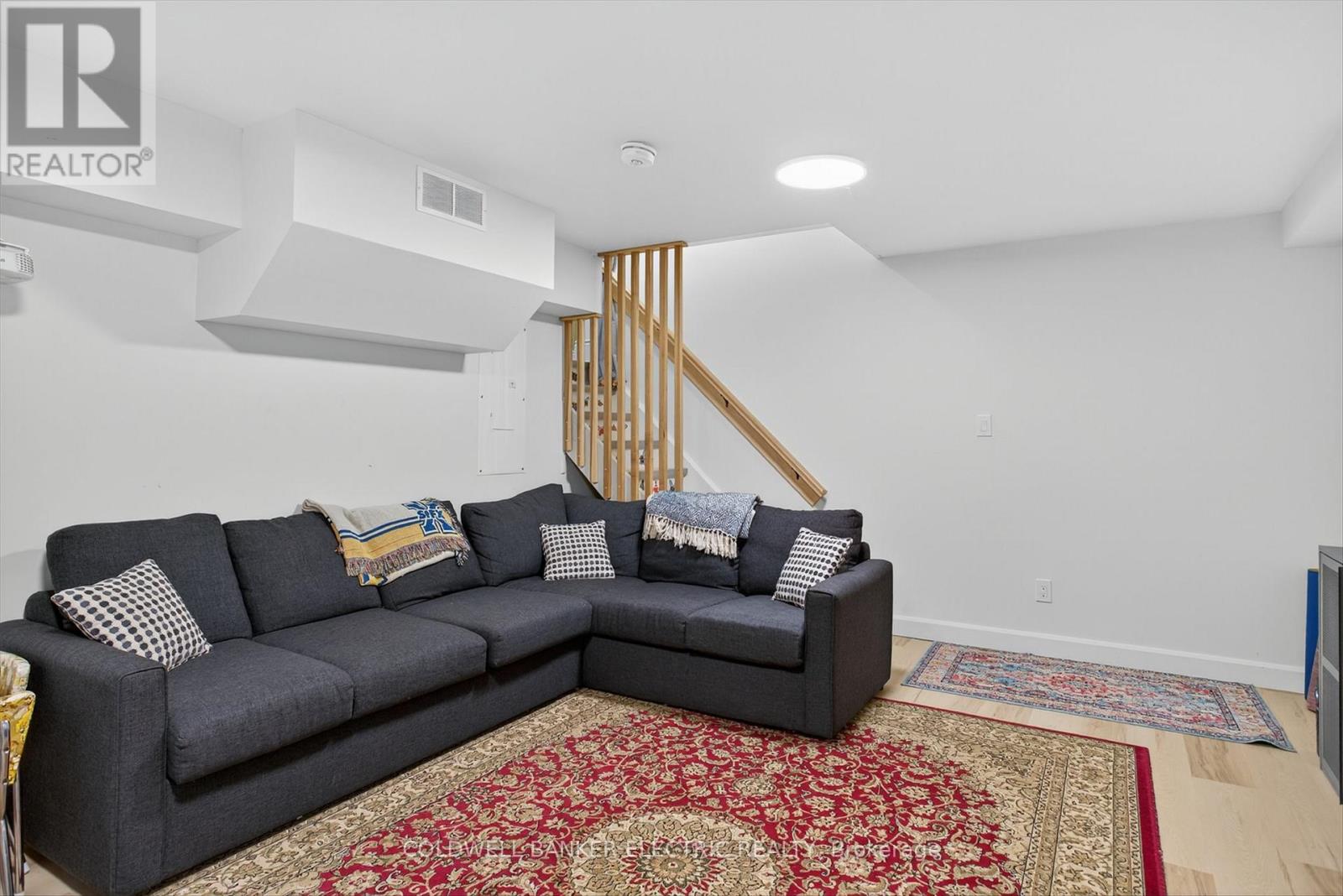 220 Rogers Street, Peterborough (Ashburnham Ward 4), Ontario  K9H 1W3 - Photo 28 - X12425184