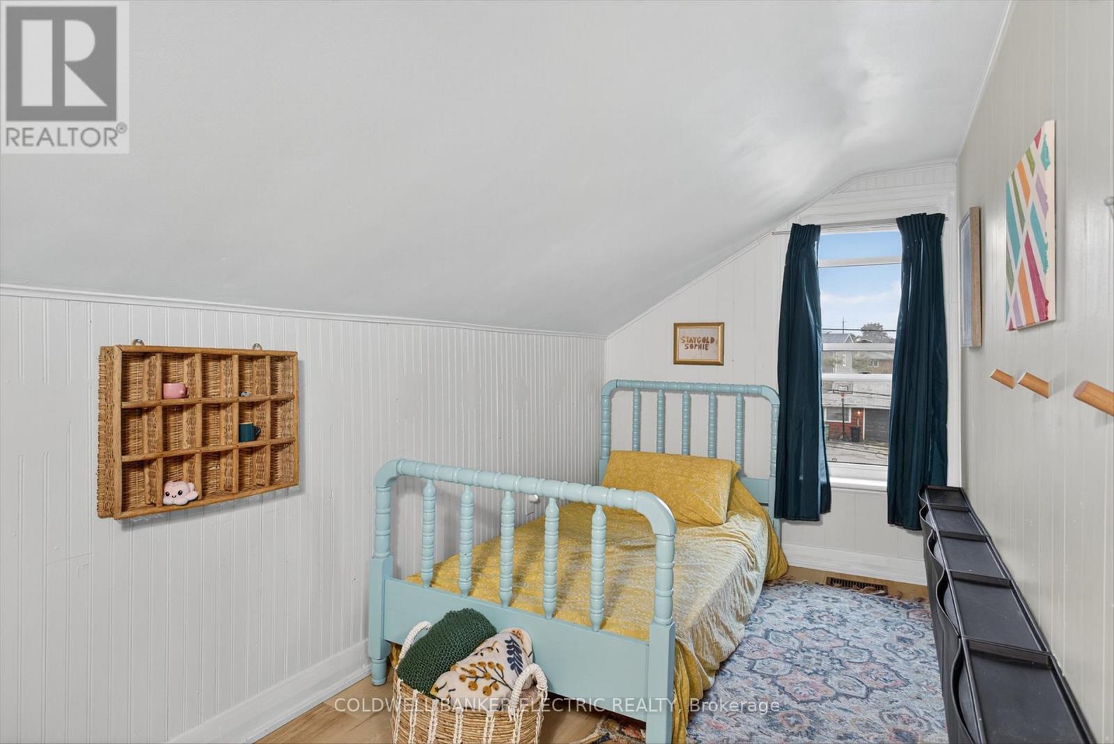 220 Rogers Street, Peterborough (Ashburnham Ward 4), Ontario  K9H 1W3 - Photo 33 - X12425184