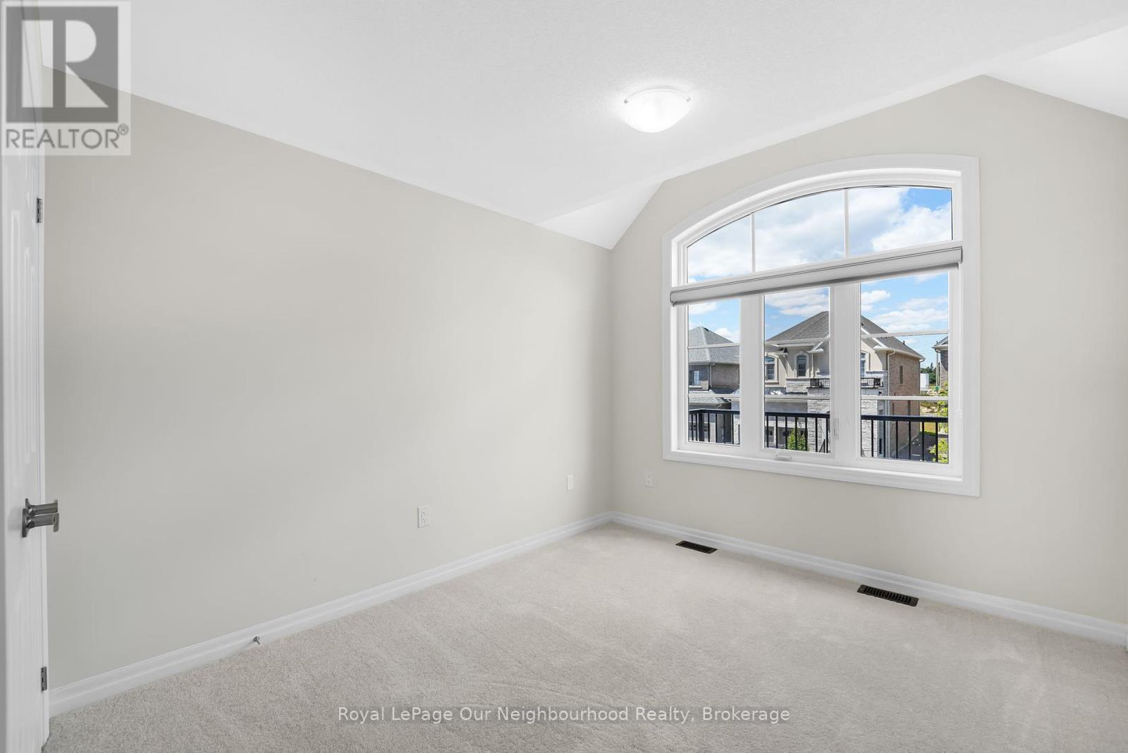 67 Ed Ewert Avenue, Clarington (Newcastle), Ontario  L1B 0W7 - Photo 23 - E12425235