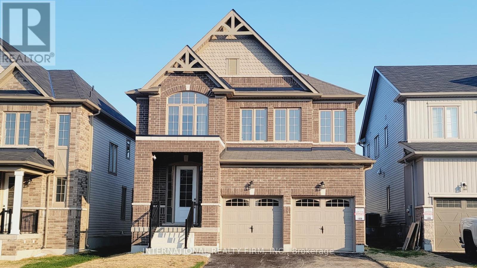 19 Hancock Crescent, Kawartha Lakes (Lindsay), Ontario  K9V 0P2 - Photo 1 - X12425233