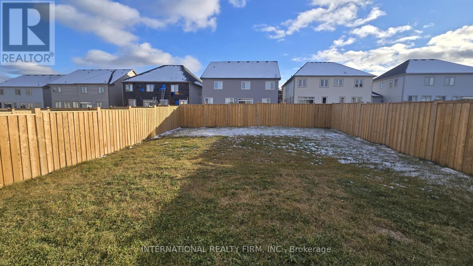 19 Hancock Crescent, Kawartha Lakes (Lindsay), Ontario  K9V 0P2 - Photo 20 - X12425233