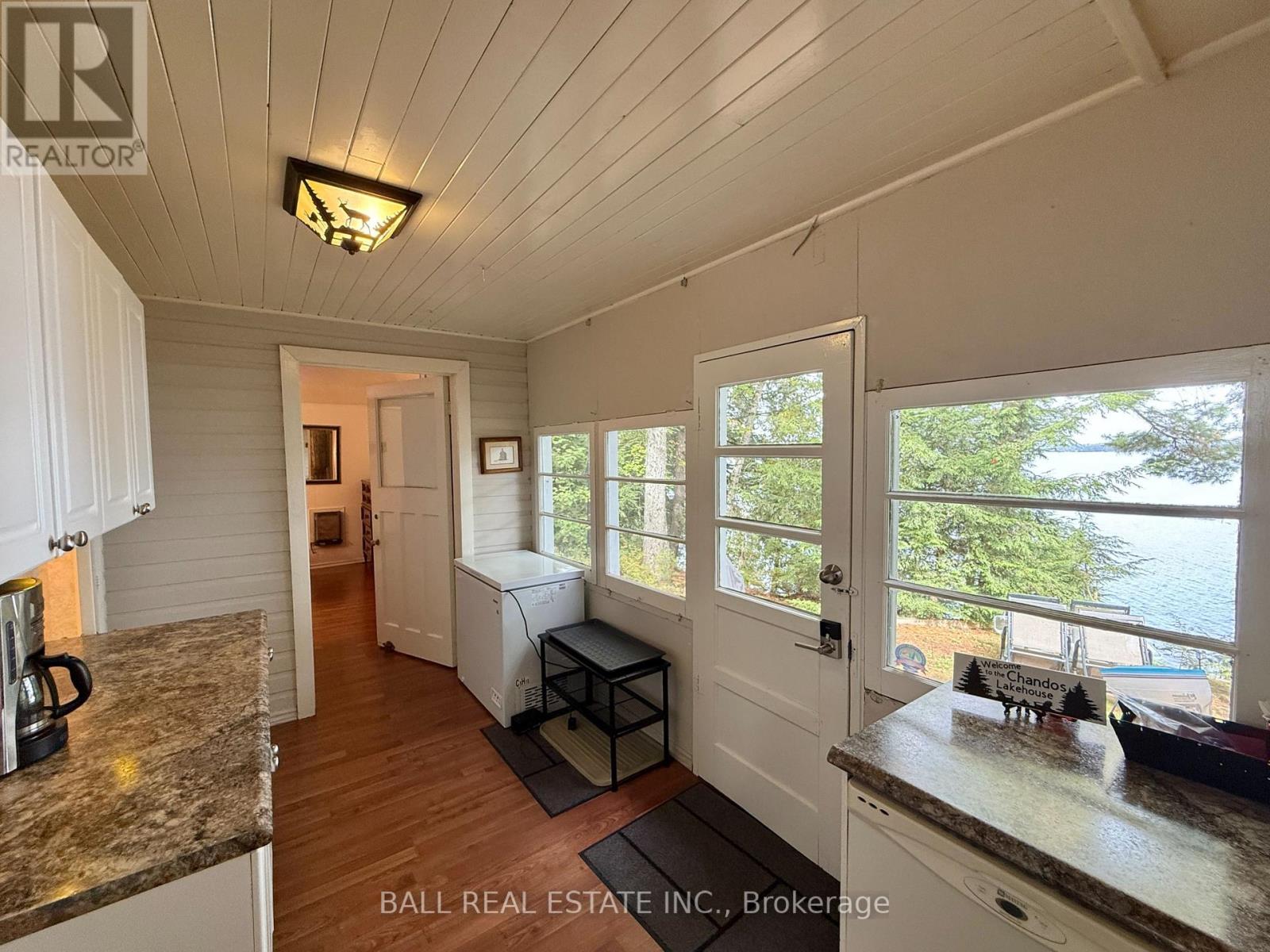 551 Renwick Road, North Kawartha, Ontario  K0L 1A0 - Photo 15 - X12425404