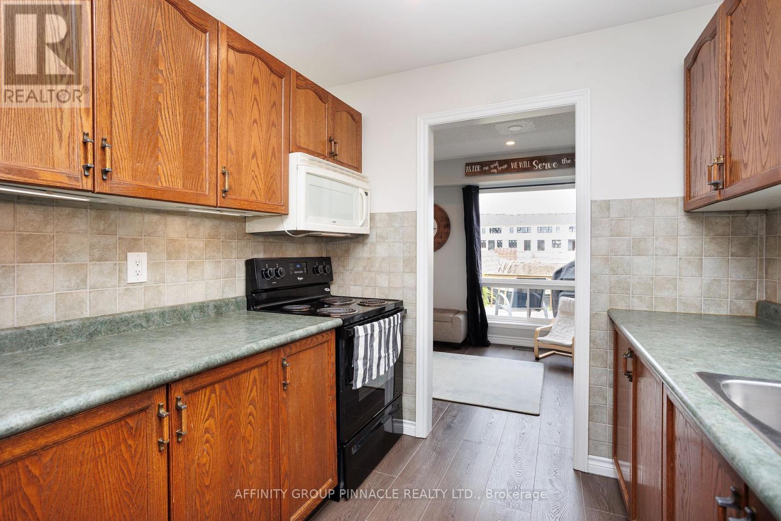 59 Cottingham Crescent, Kawartha Lakes (Lindsay), Ontario  K9V 1T9 - Photo 12 - X12425553