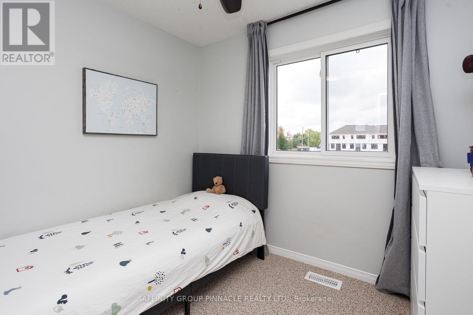 59 Cottingham Crescent, Kawartha Lakes (Lindsay), Ontario  K9V 1T9 - Photo 31 - X12425553