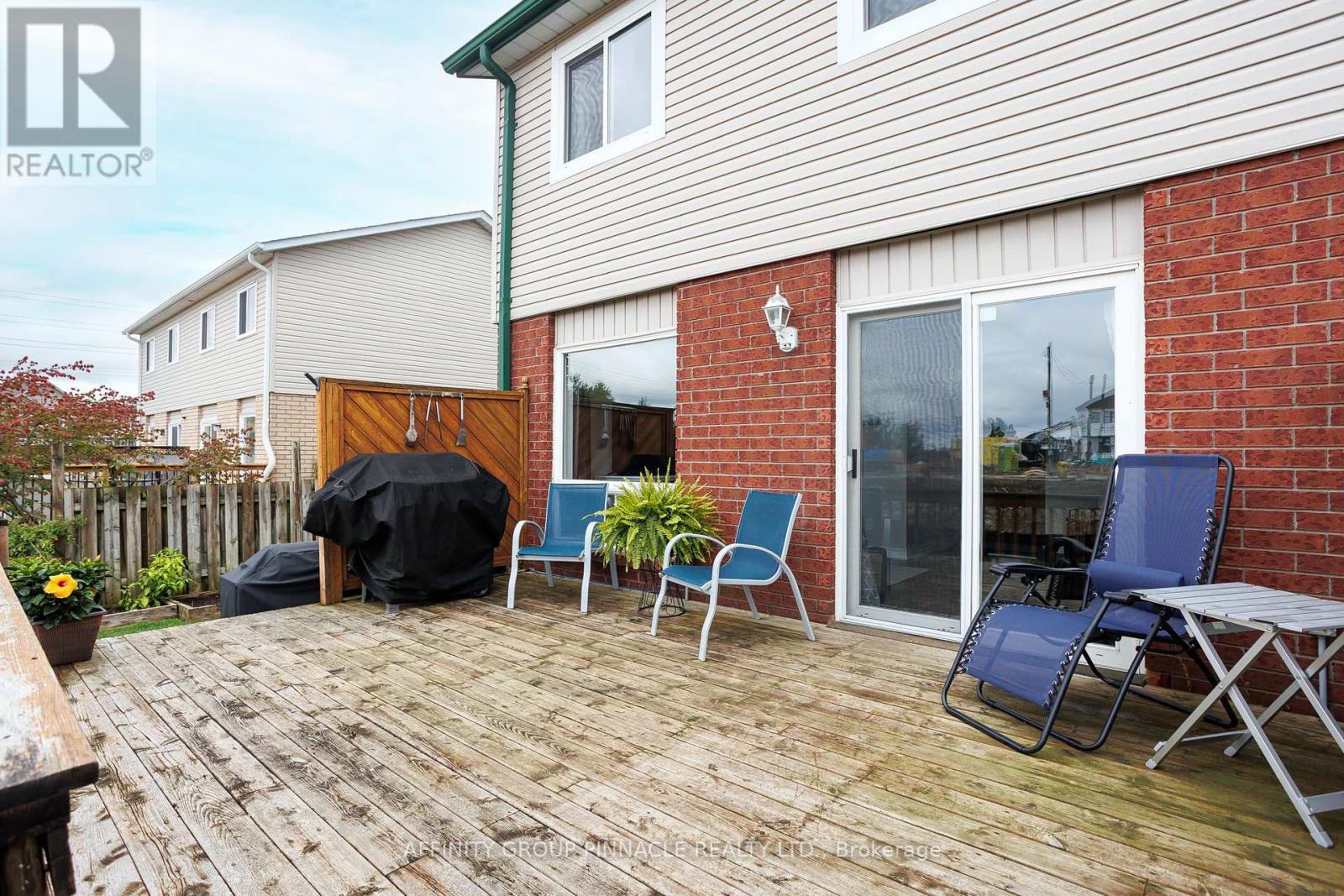 59 Cottingham Crescent, Kawartha Lakes (Lindsay), Ontario  K9V 1T9 - Photo 44 - X12425553