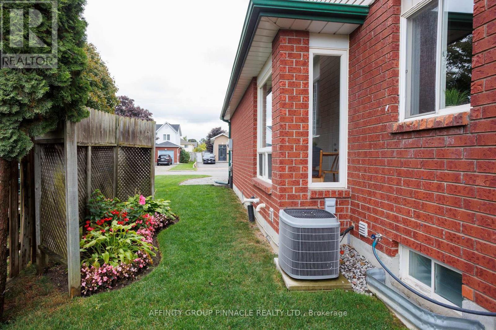 59 Cottingham Crescent, Kawartha Lakes (Lindsay), Ontario  K9V 1T9 - Photo 46 - X12425553