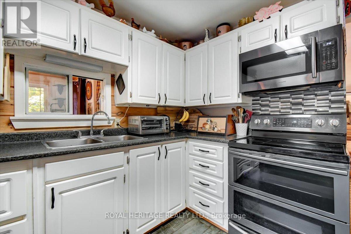 337 Upper Turriff Road, Bancroft (Dungannon Ward), Ontario  K0L 2L0 - Photo 9 - X12425496