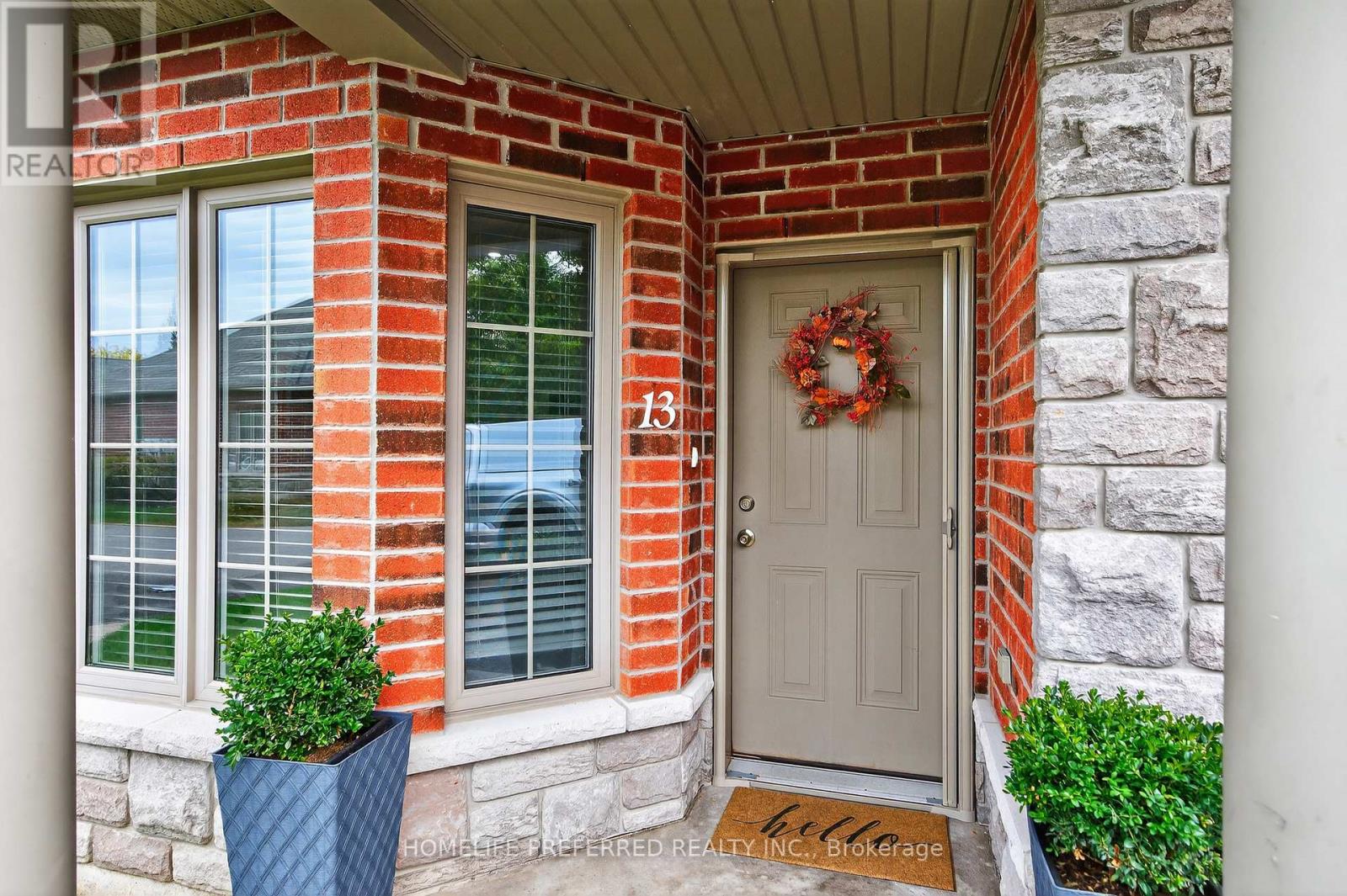 13 Wingett Way, Selwyn, Ontario  K0L 2H0 - Photo 4 - X12425947