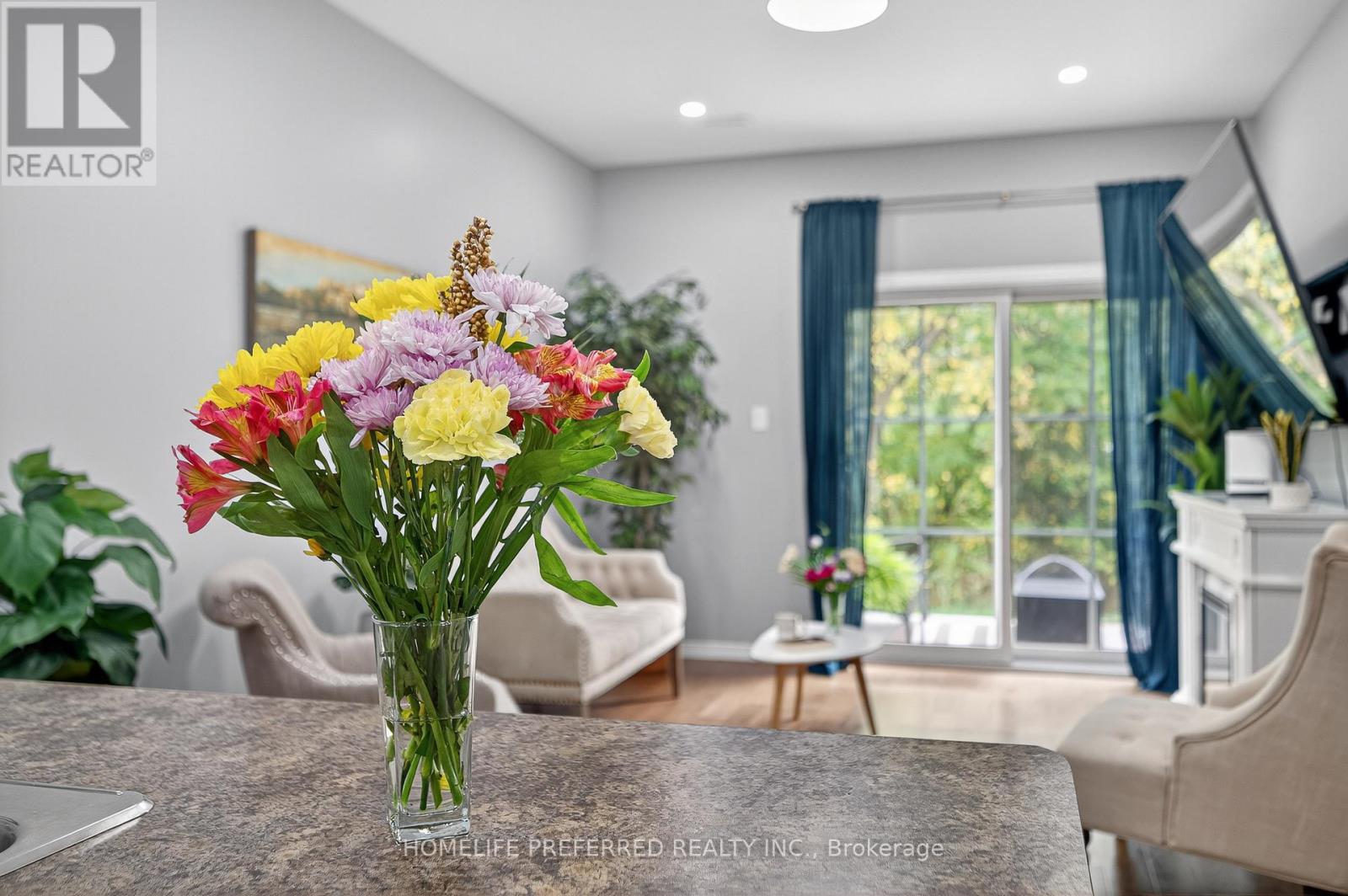 13 Wingett Way, Selwyn, Ontario  K0L 2H0 - Photo 6 - X12425947