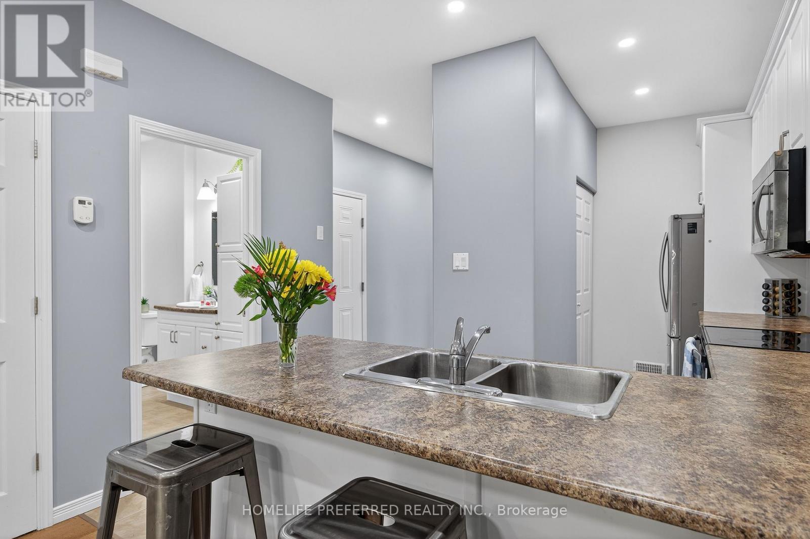 13 Wingett Way, Selwyn, Ontario  K0L 2H0 - Photo 9 - X12425947