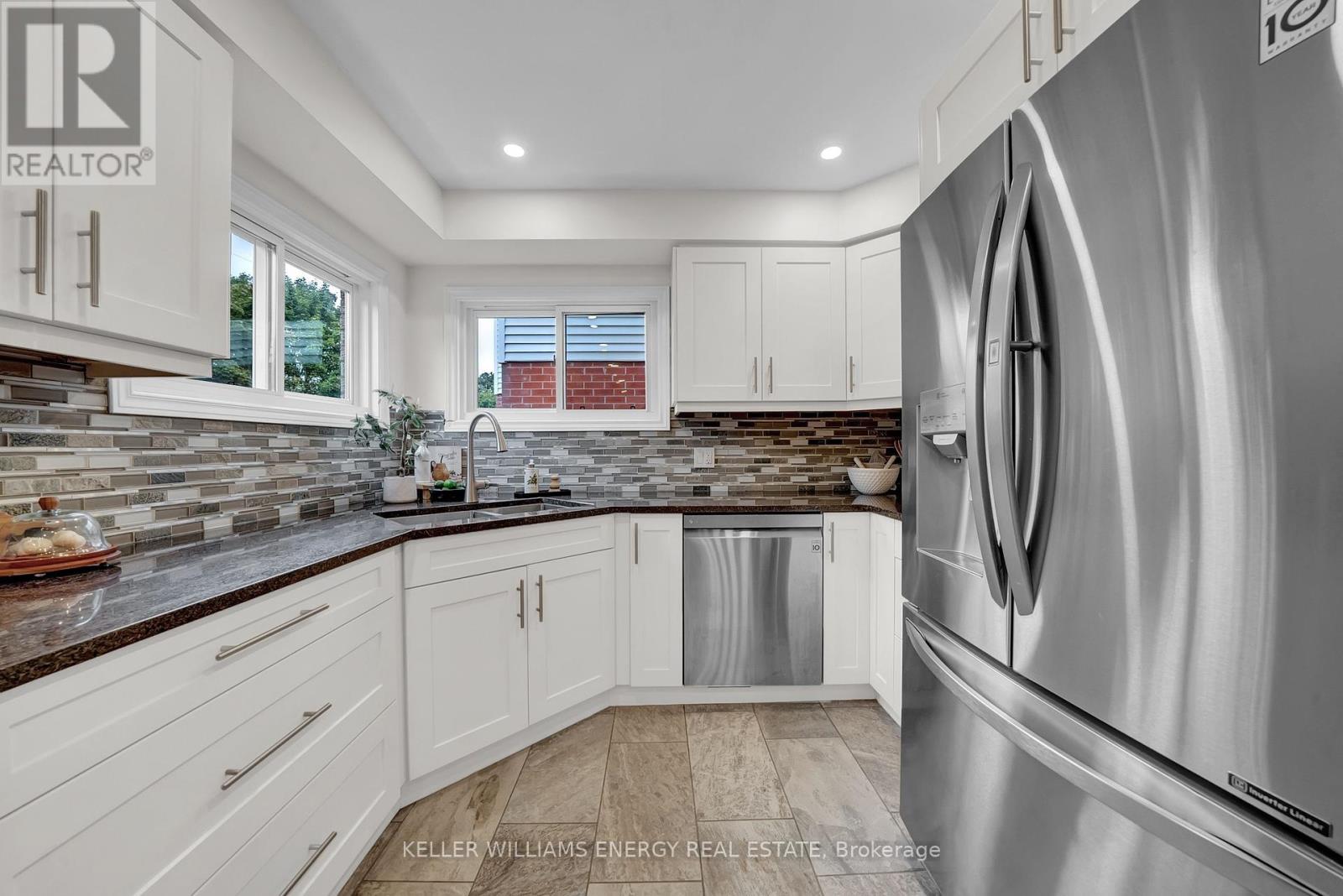 44 Rutherford Drive, Clarington (Newcastle), Ontario  L1B 1G7 - Photo 15 - E12426039