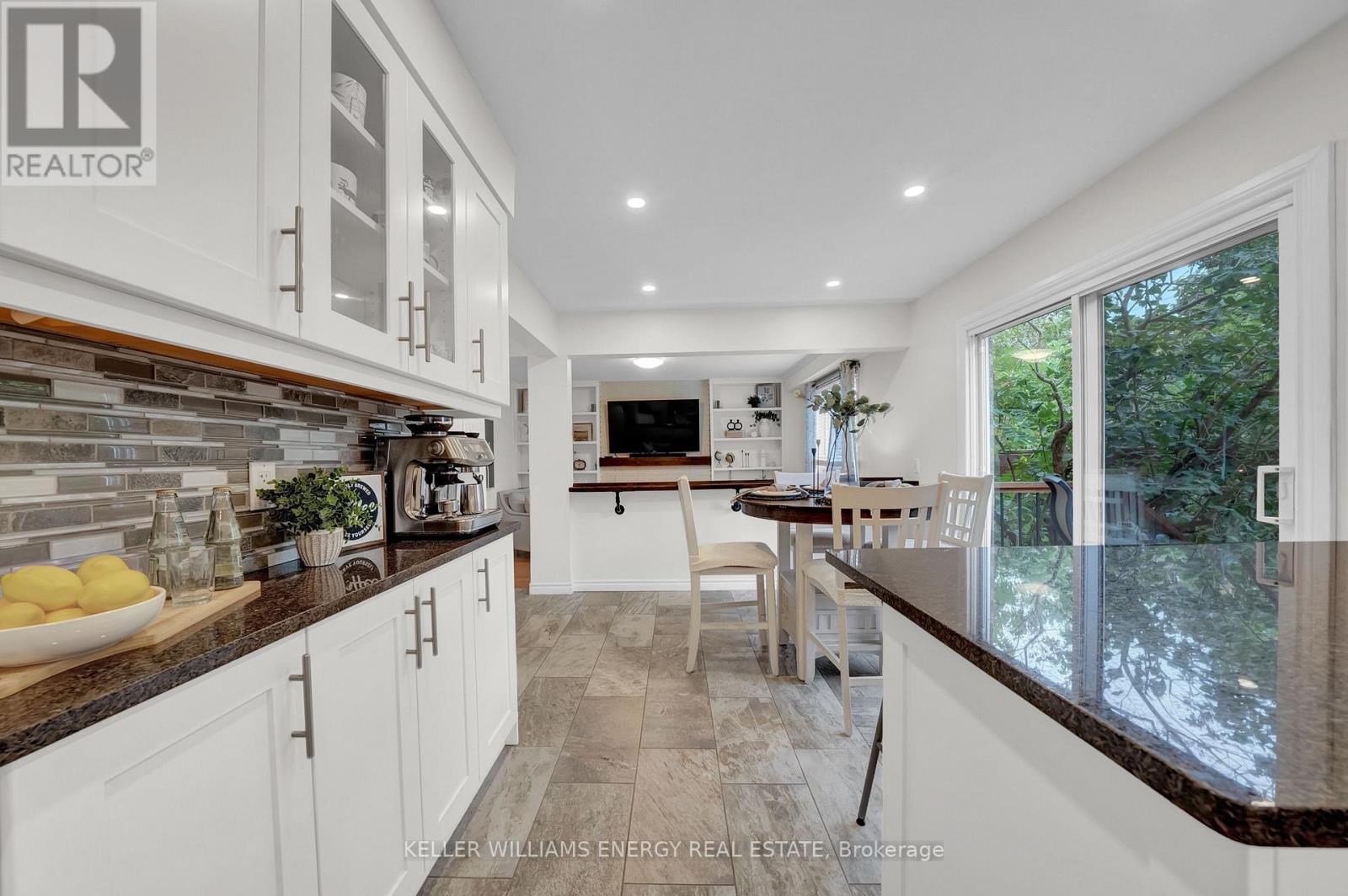 44 Rutherford Drive, Clarington (Newcastle), Ontario  L1B 1G7 - Photo 17 - E12426039