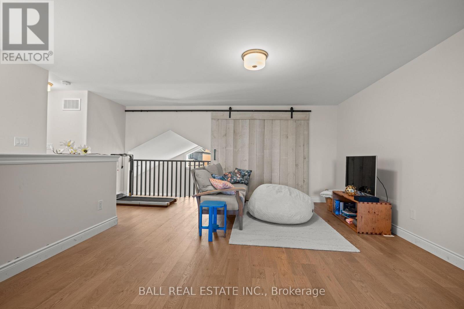 708 Whetstone Lane, Peterborough (Northcrest Ward 5), Ontario  K9H 0H9 - Photo 29 - X12426350