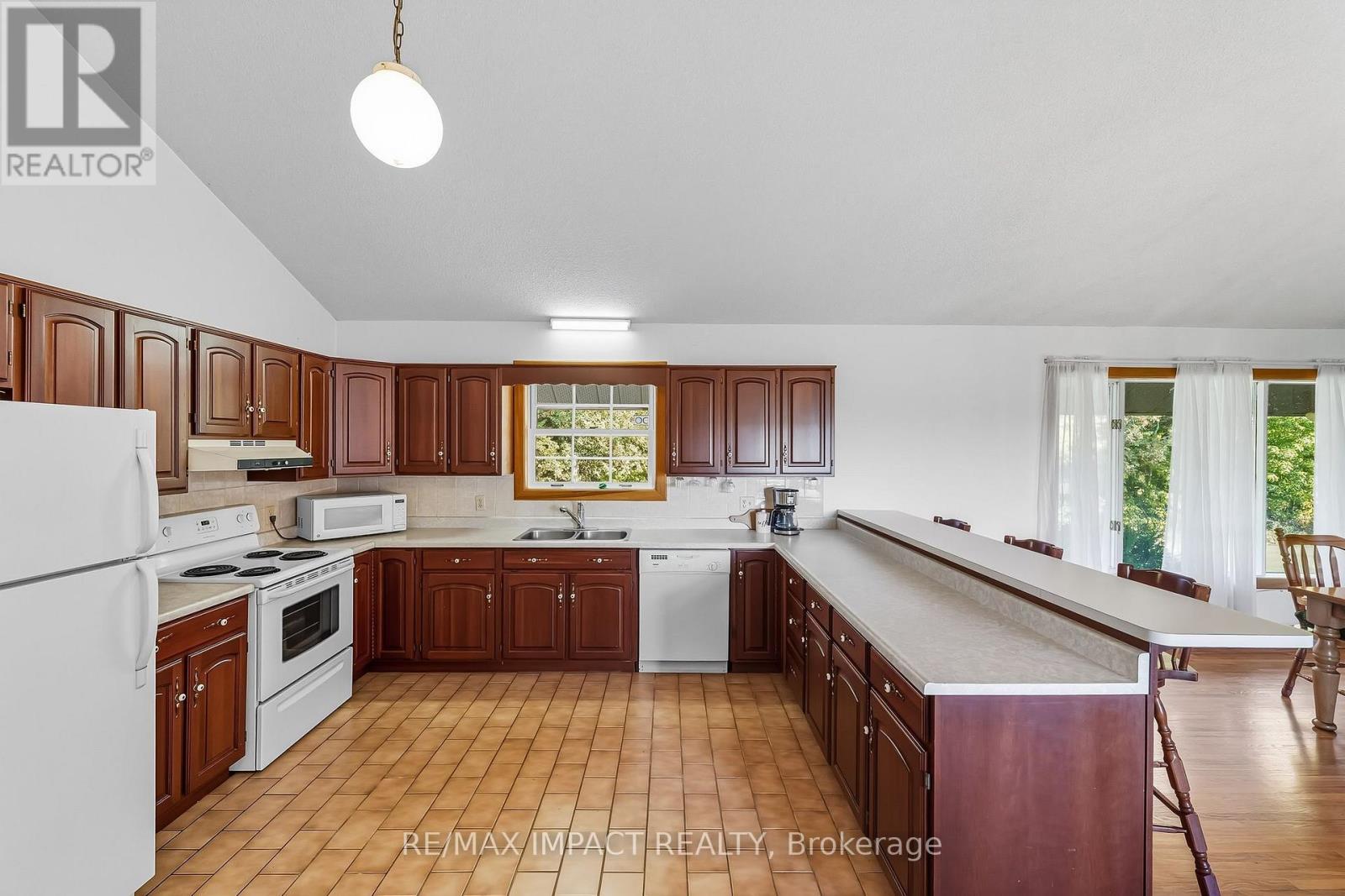 1530 10 Line W, Trent Hills (Campbellford), Ontario  K0L 1L0 - Photo 16 - X12426152