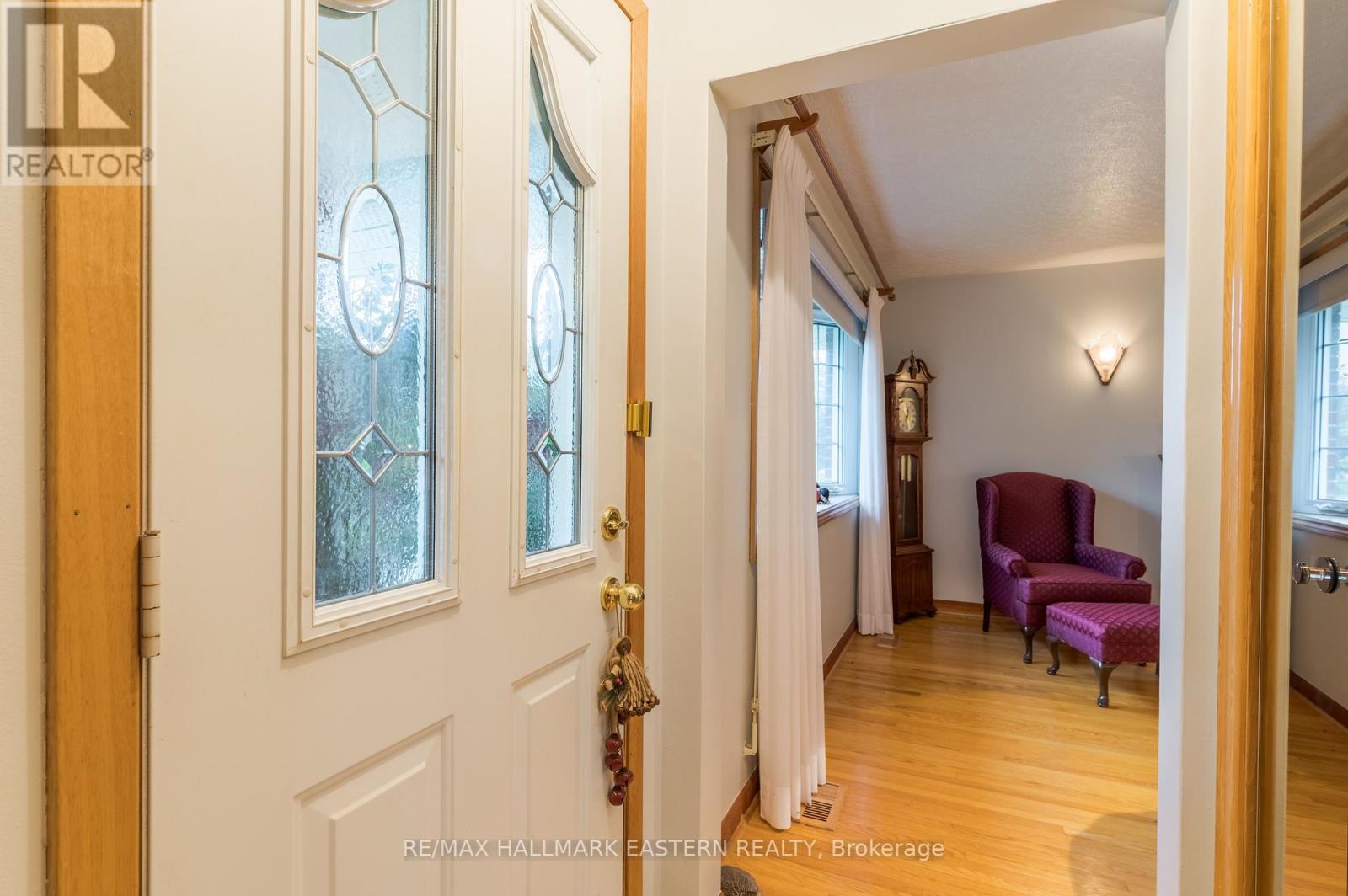385 Bellevue Street, Peterborough (Northcrest Ward 5), Ontario  K9H 5G3 - Photo 21 - X12426436