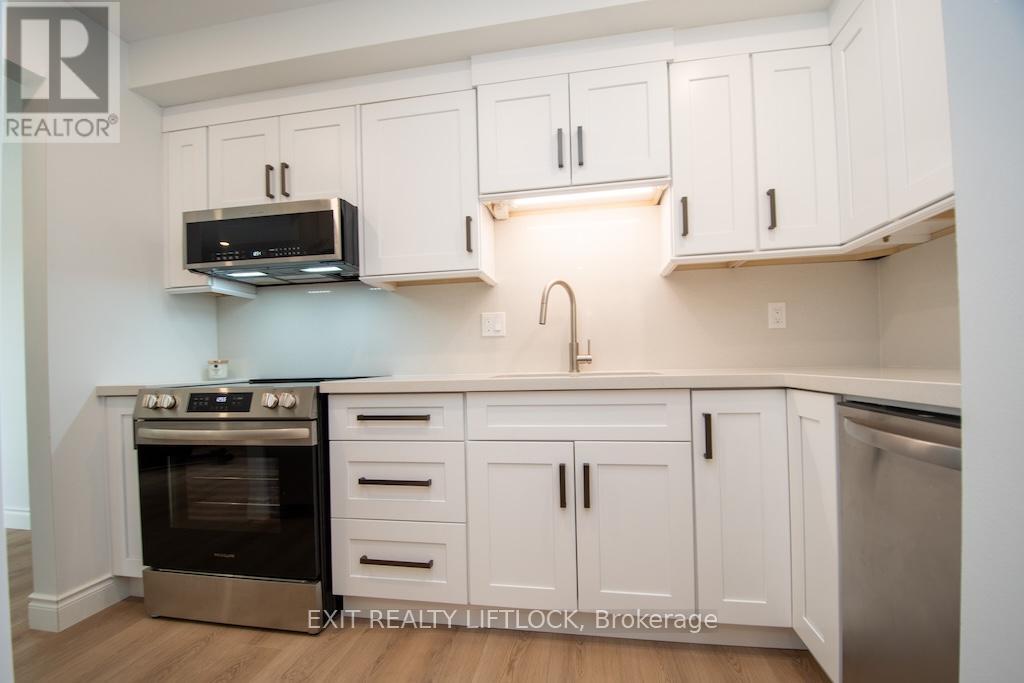 12 - 740 Chamberlain Street, Peterborough (Otonabee Ward 1), Ontario  K9J 4M3 - Photo 15 - X12426759