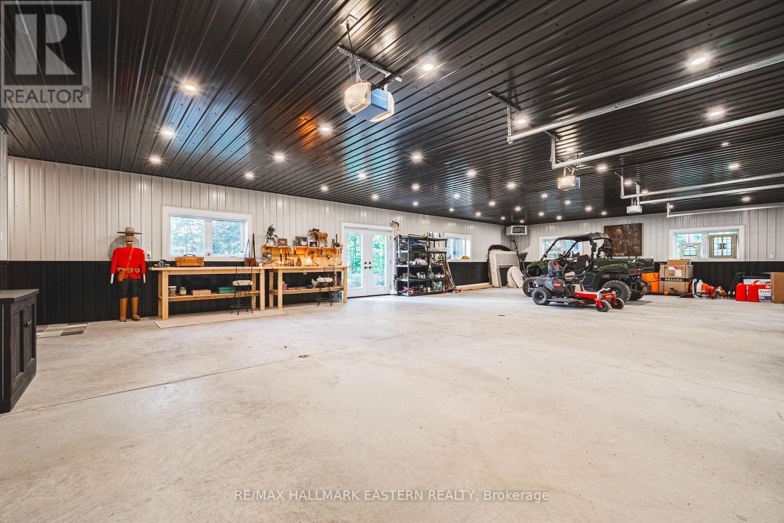1052 Tedford Lane, Douro-Dummer, Ontario  K0L 2H0 - Photo 35 - X12426803