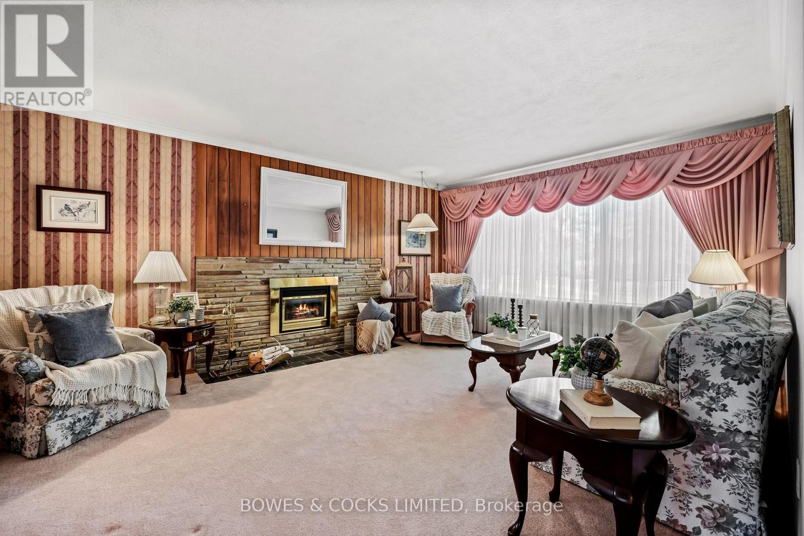 905 Glenholme Avenue, Peterborough (Northcrest Ward 5), Ontario  K9H 5M4 - Photo 13 - X12426818