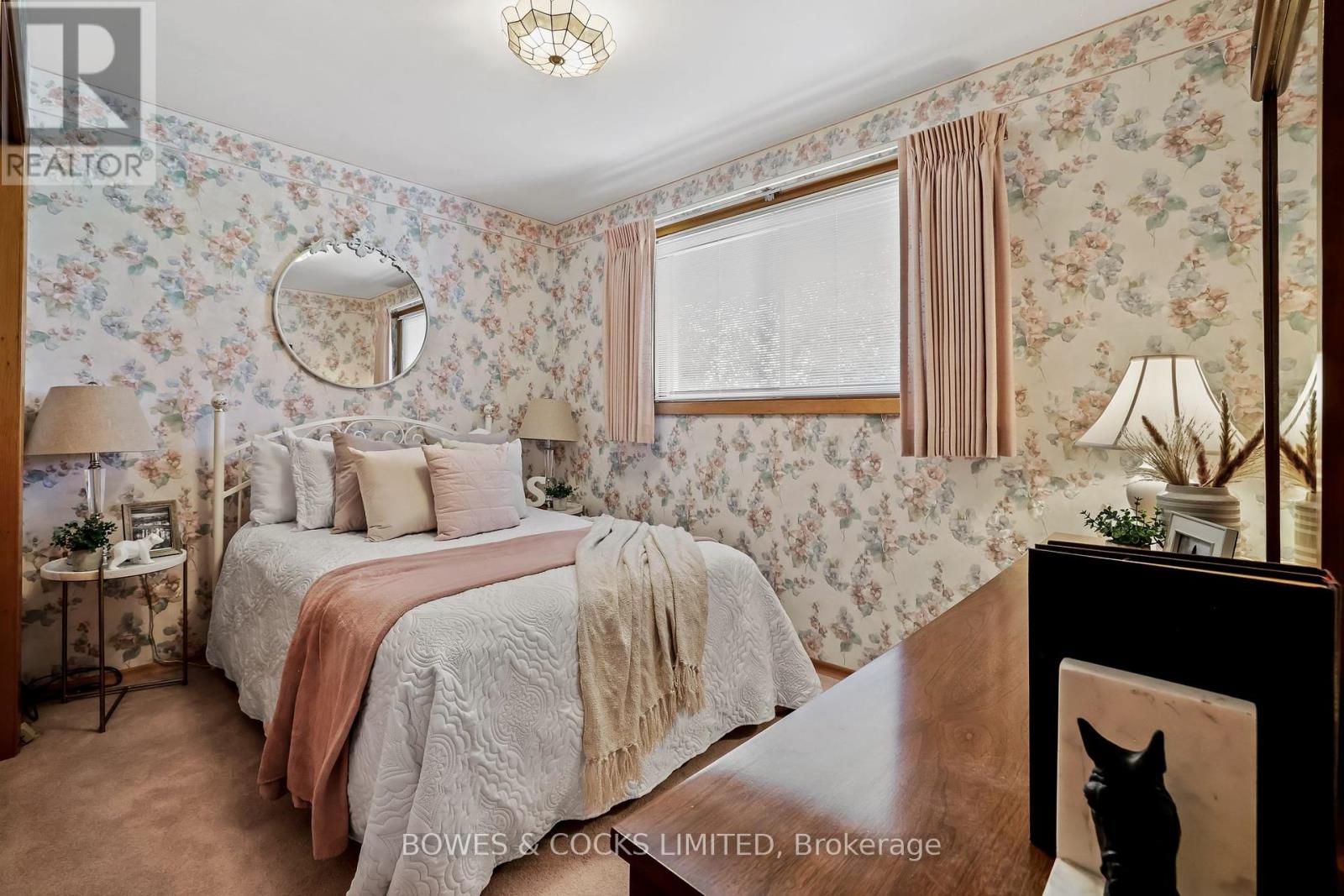 905 Glenholme Avenue, Peterborough (Northcrest Ward 5), Ontario  K9H 5M4 - Photo 28 - X12426818