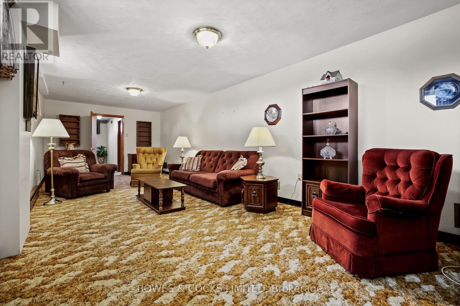 905 Glenholme Avenue, Peterborough (Northcrest Ward 5), Ontario  K9H 5M4 - Photo 33 - X12426818