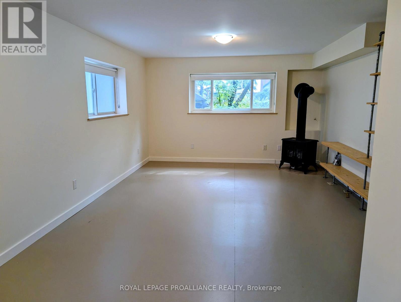 Main - 415 Dublin Street, Peterborough (Town Ward 3), Ontario  K9H 3E1 - Photo 12 - X12426866
