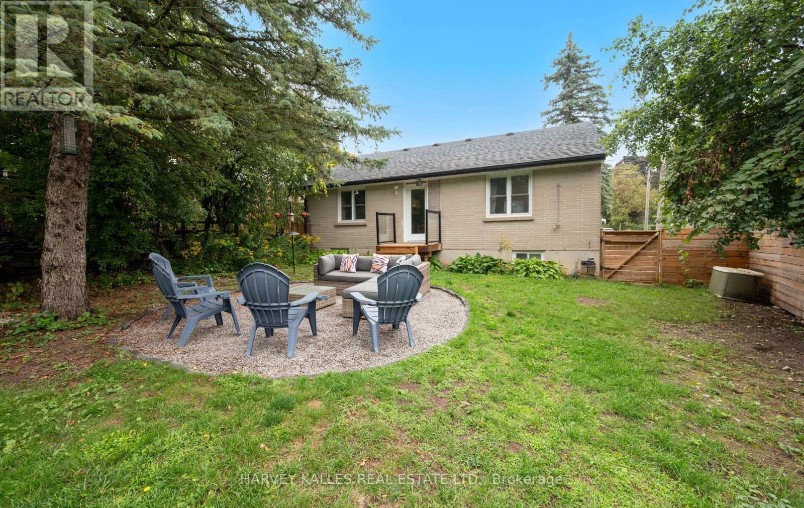 112 Dumble Avenue, Peterborough (Northcrest Ward 5), Ontario  K9H 5A8 - Photo 31 - X12426948