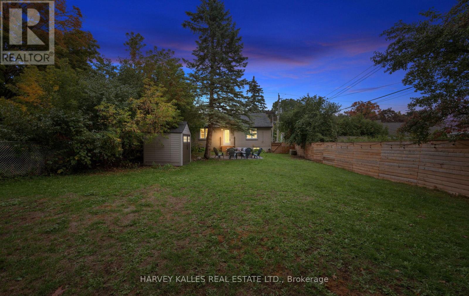 112 Dumble Avenue, Peterborough (Northcrest Ward 5), Ontario  K9H 5A8 - Photo 34 - X12426948
