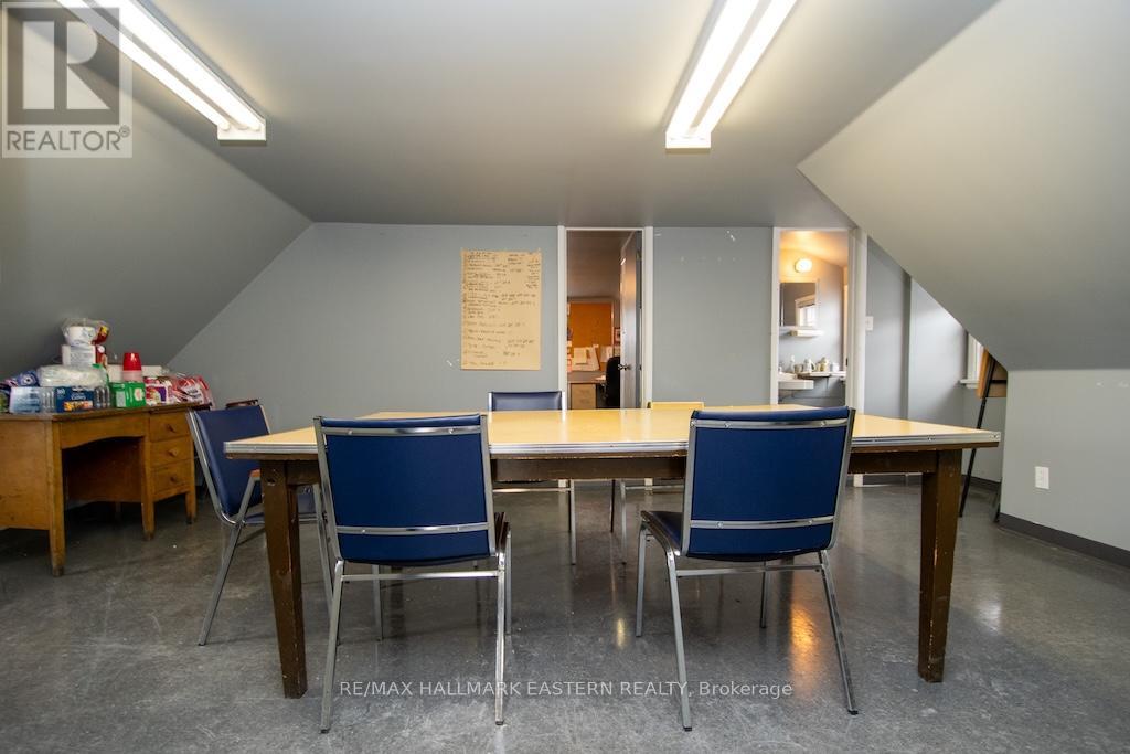 203 Park Street N, Peterborough (Town Ward 3), Ontario  K9J 3P7 - Photo 20 - X12427215