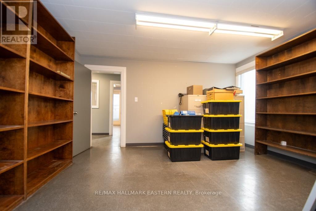 203 Park Street N, Peterborough (Town Ward 3), Ontario  K9J 3P7 - Photo 26 - X12427215