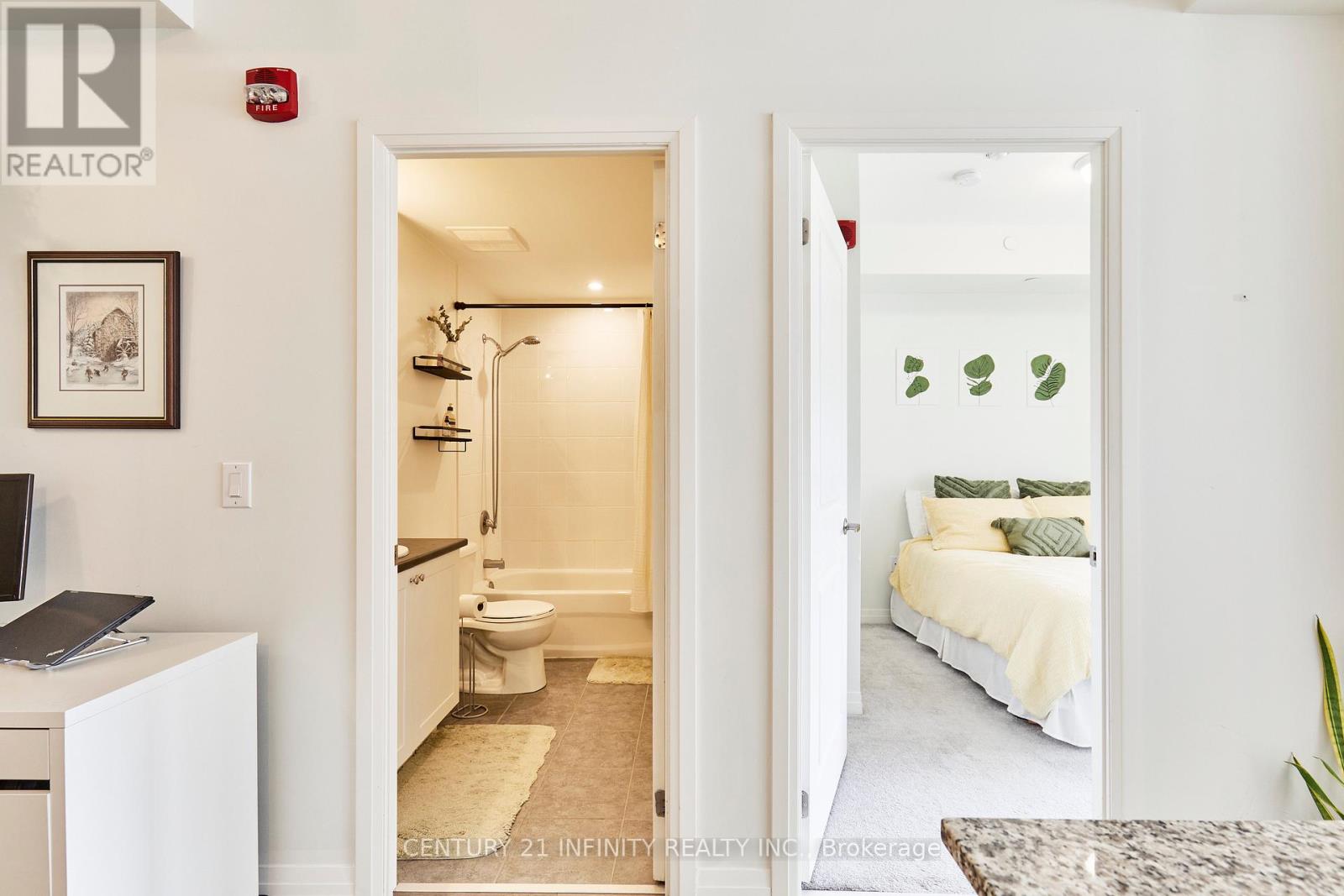 101 - 70 Shipway Avenue, Clarington (Newcastle), Ontario  L1B 0V7 - Photo 14 - E12427524