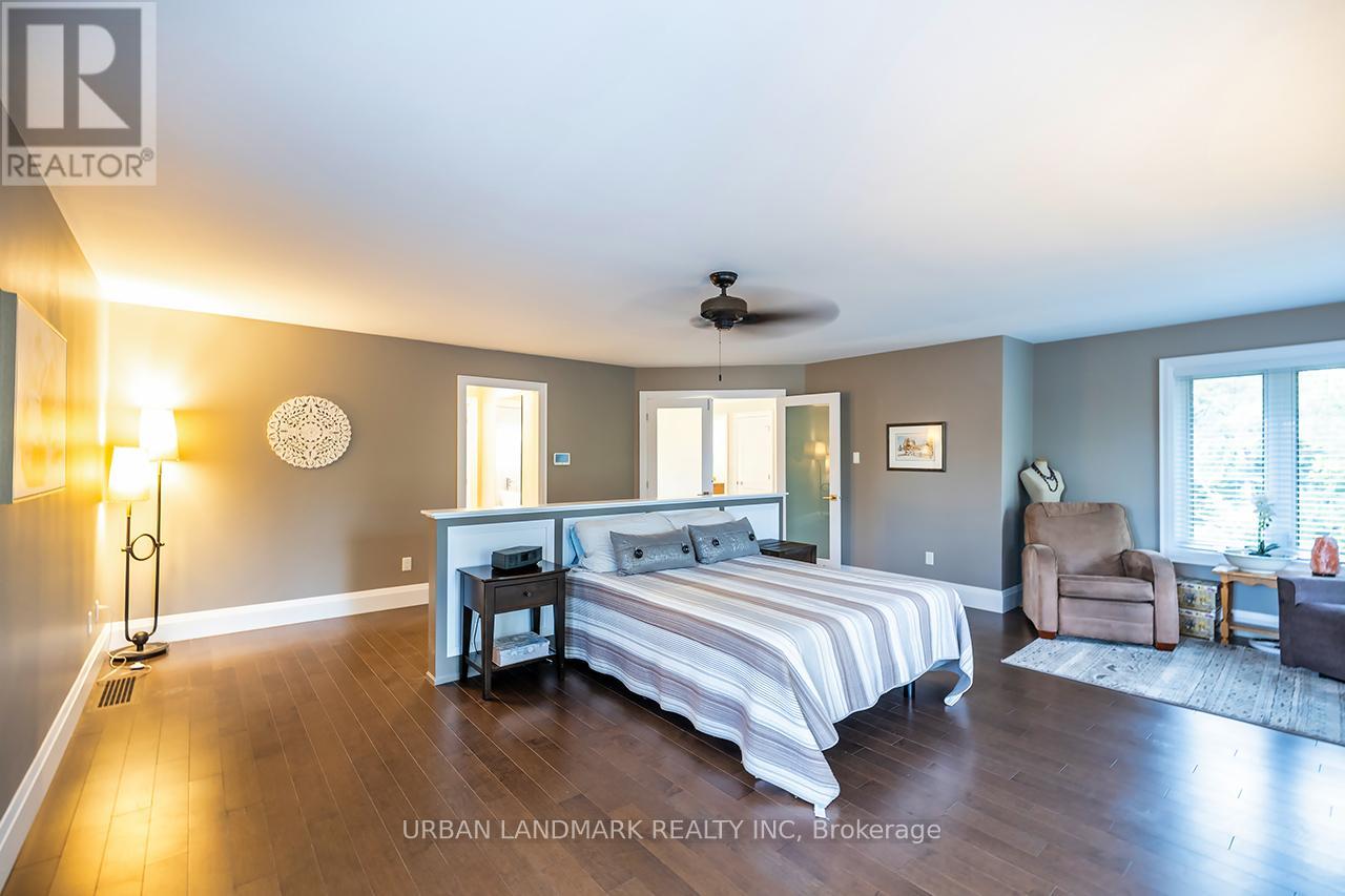 161 Maria Street, Peterborough (Ashburnham Ward 4), Ontario  K9H 1B8 - Photo 22 - X12427648