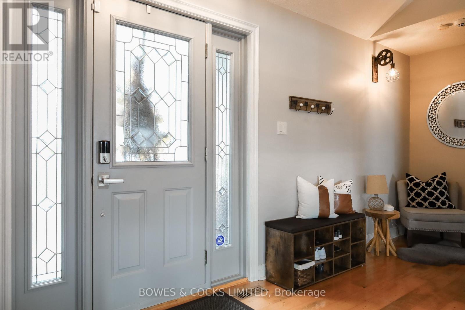1 Lawson Court, Kawartha Lakes (Emily), Ontario  K0L 2W0 - Photo 2 - X12428546