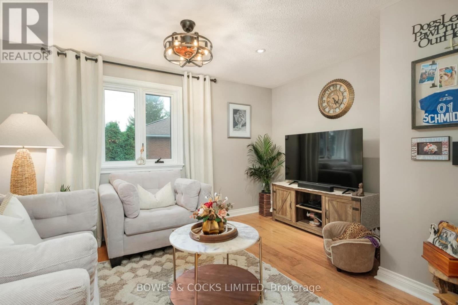 1 Lawson Court, Kawartha Lakes (Emily), Ontario  K0L 2W0 - Photo 7 - X12428546
