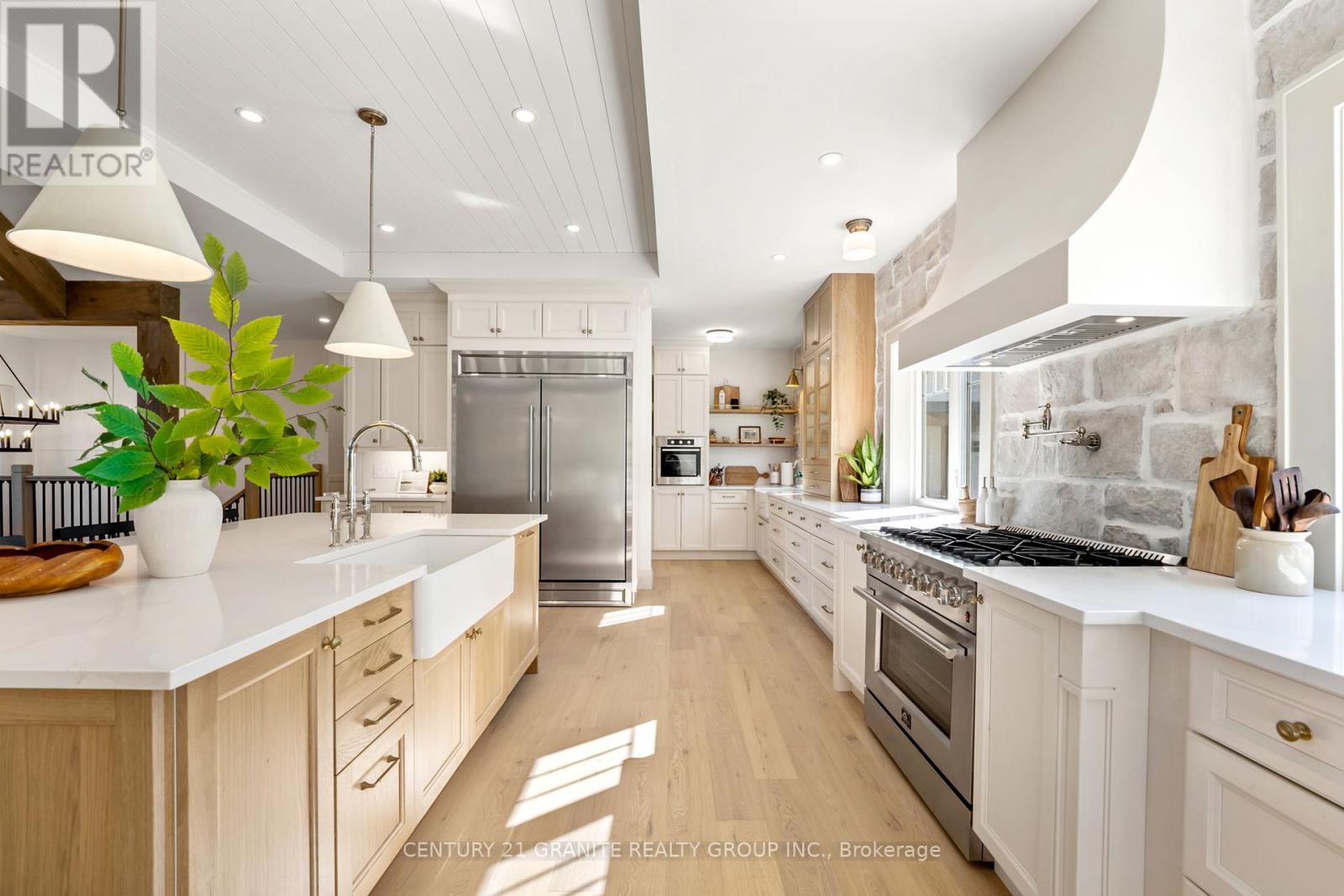 356 Old Welsh Road, Hastings Highlands (Monteagle Ward), Ontario  K0L 1C0 - Photo 12 - X12428908