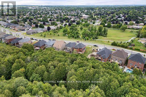 60 Alcorn Drive, Kawartha Lakes (Lindsay), Ontario  K9V 0M7 - Photo 39 - X12429069