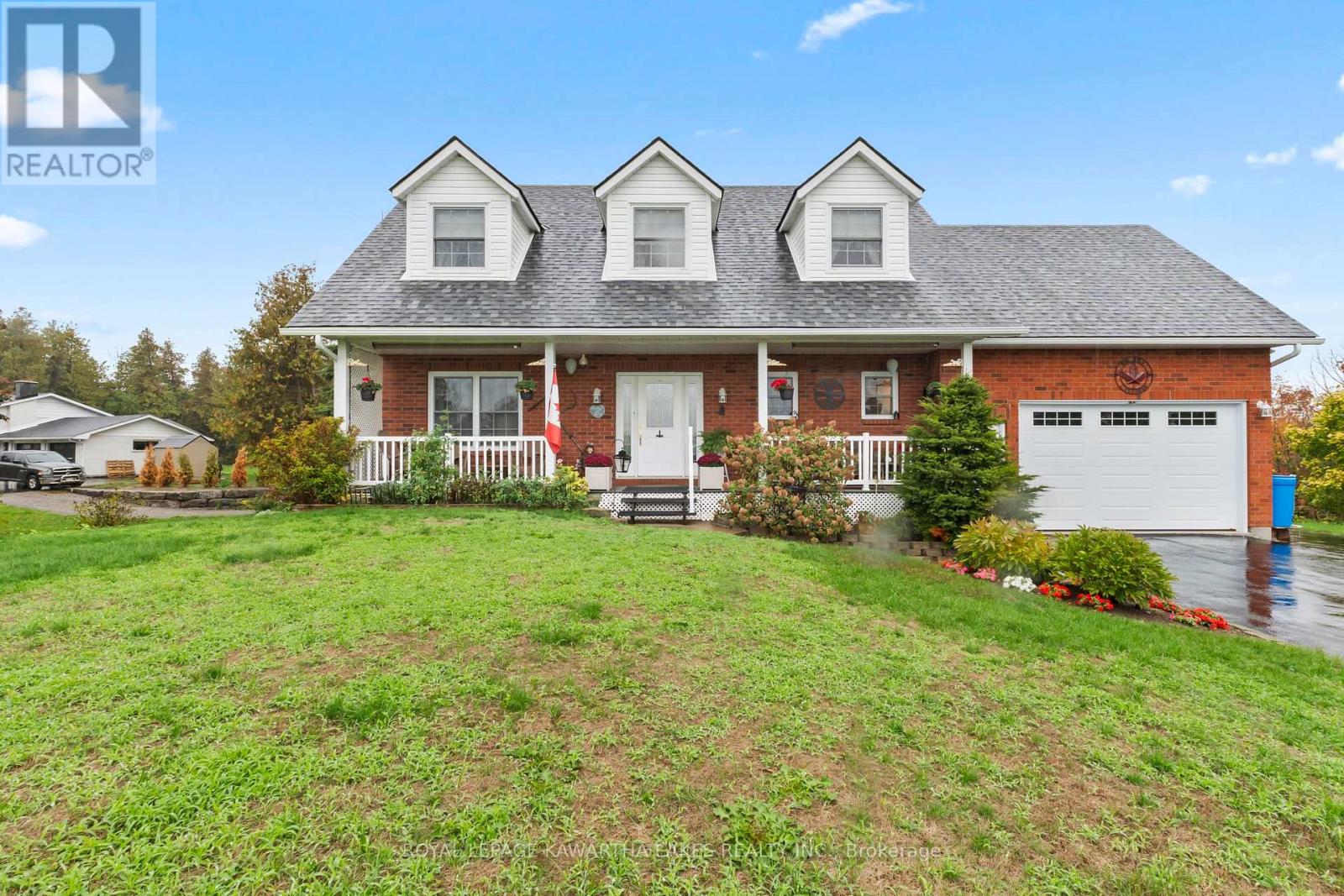 95 Kenrei Road, Kawartha Lakes (Fenelon), Ontario  K9V 4R1 - Photo 1 - X12429199